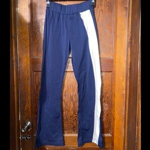 A Augusta sport pants
